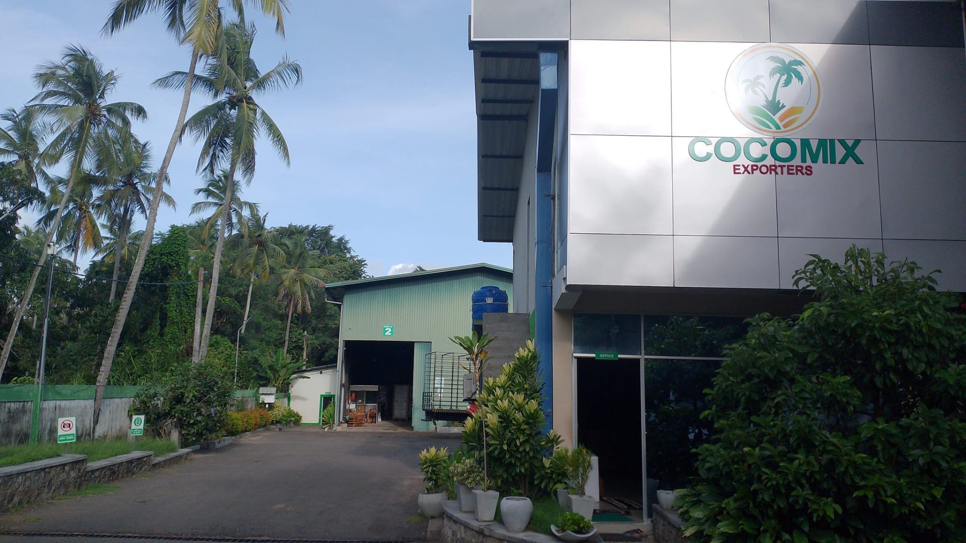 Cocomix Exporters facility exterior