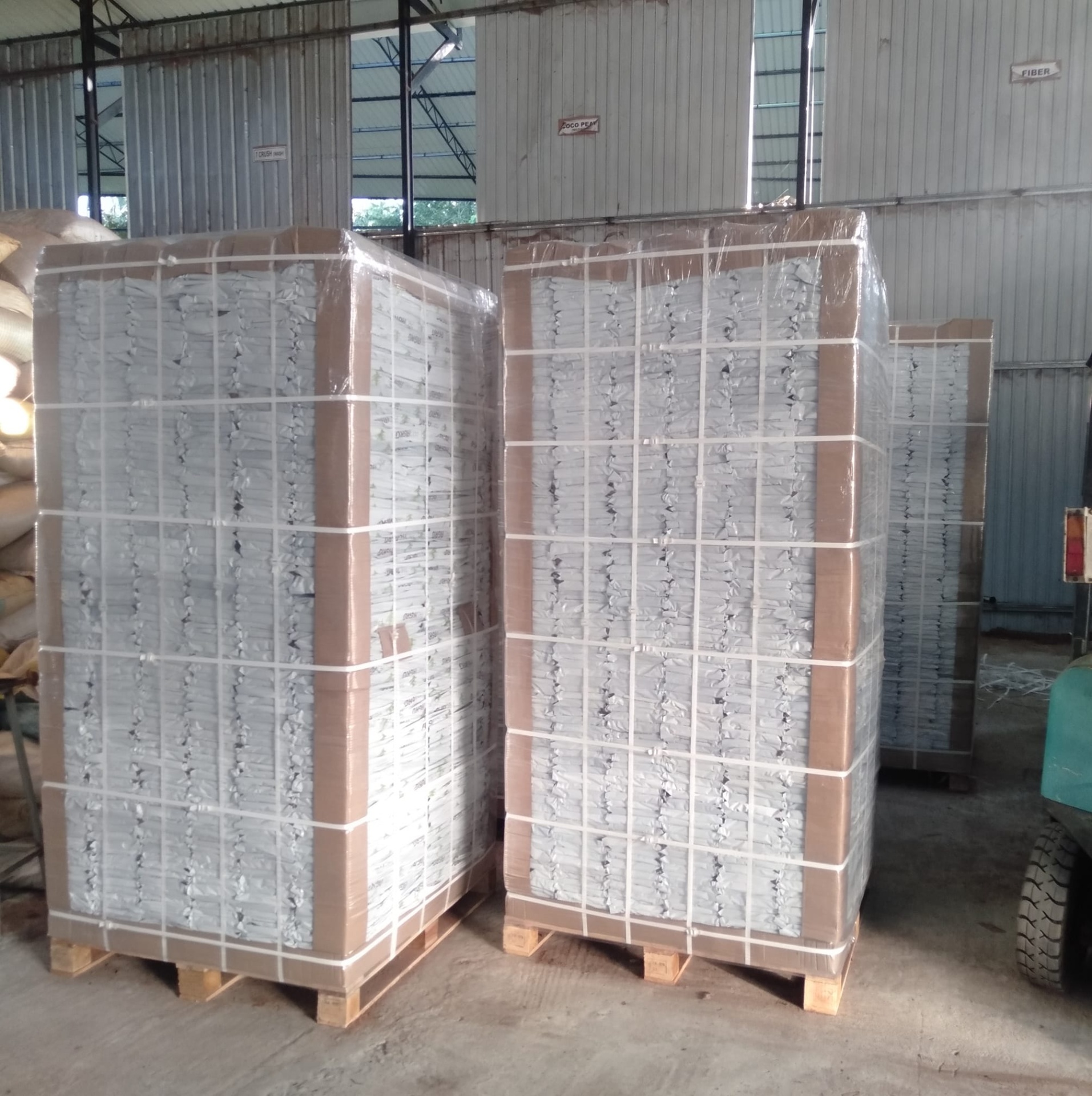 Packaged coco peat blocks ready for export